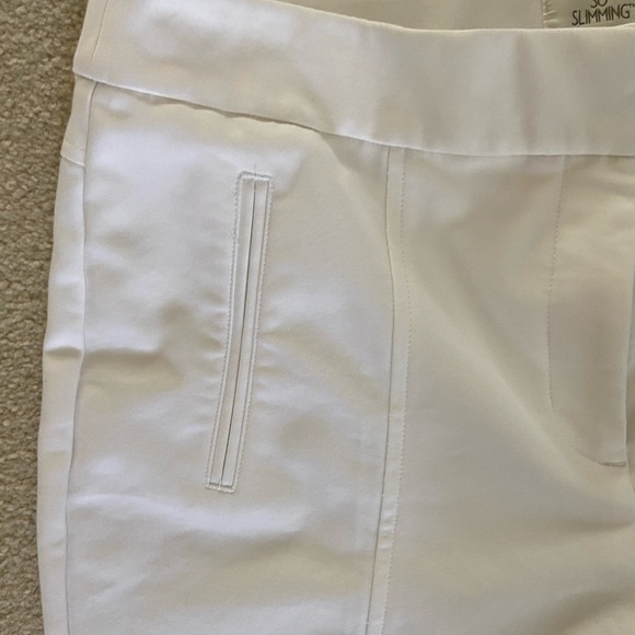 Chico’s So Slimming white ankle pants size 1 - Picture 2 of 6